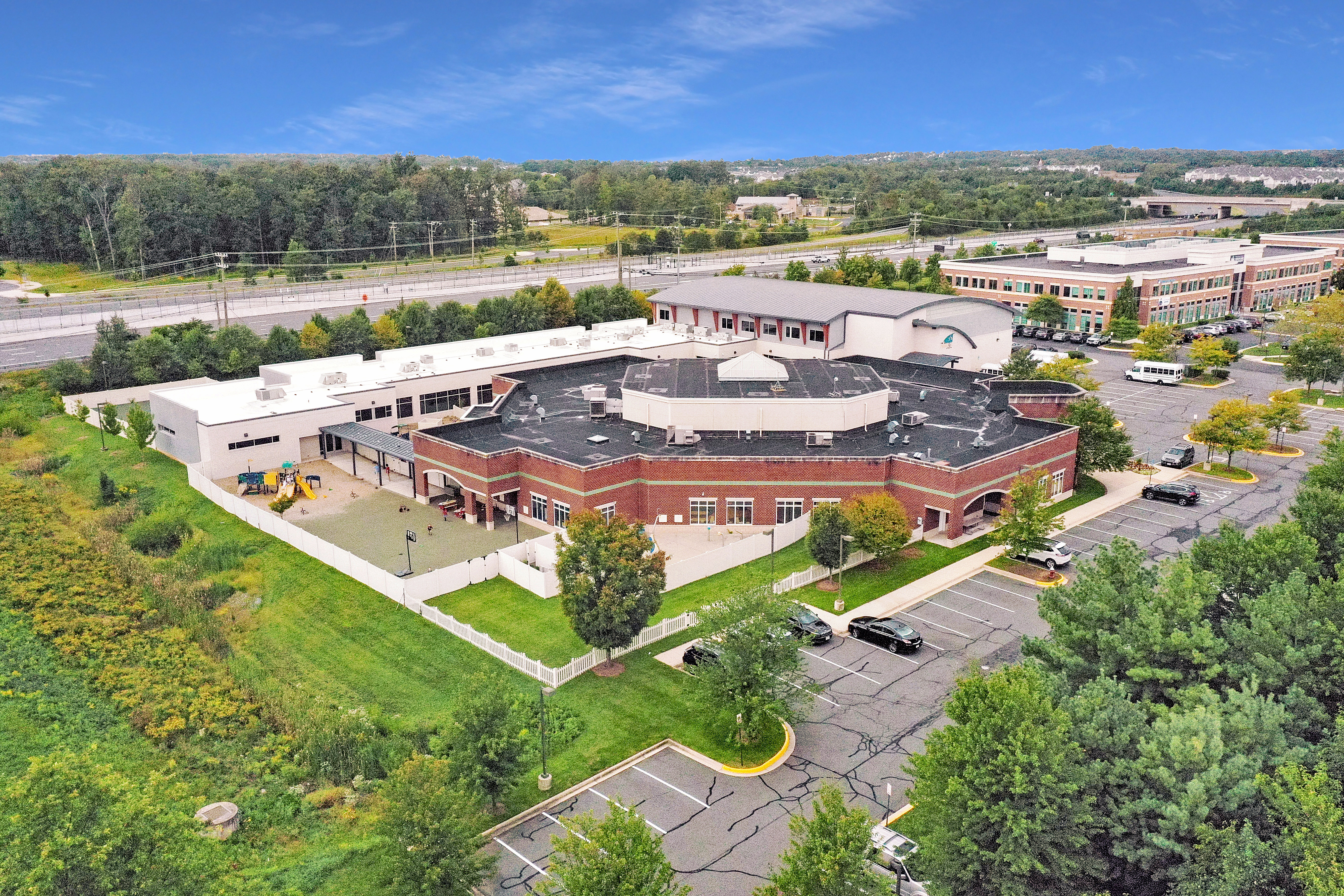 43629 Greenway | Turnkey Education Campus