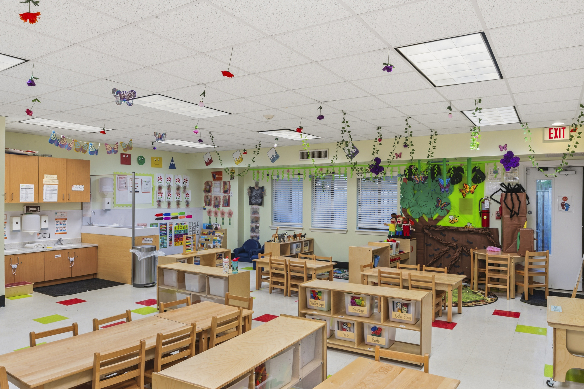 5,130 SF Turnkey Childcare Center for Lease in Sterling, Virginia