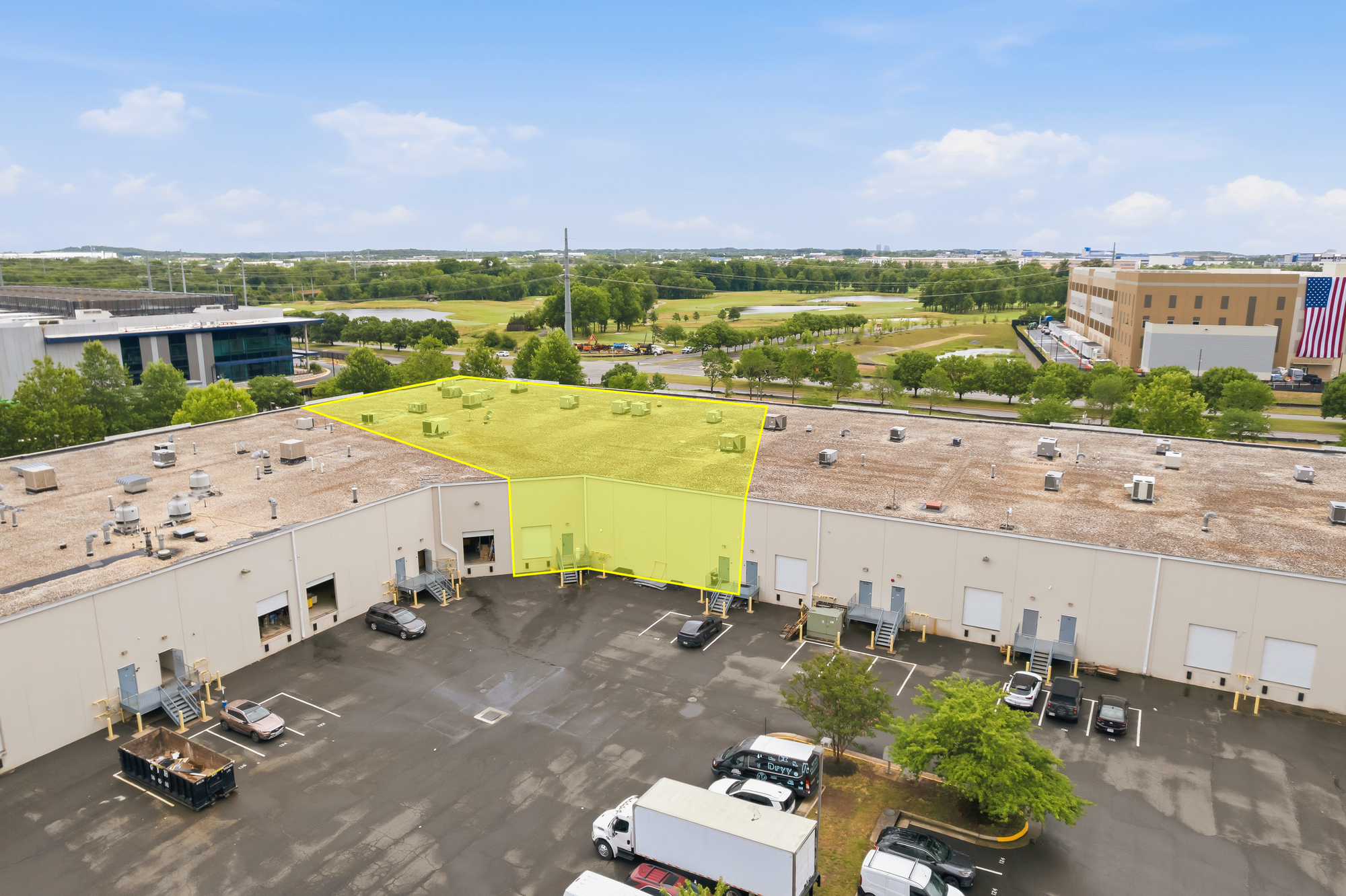 25,050 SF Industrial Flex Owner-User Opportunity in Ashburn