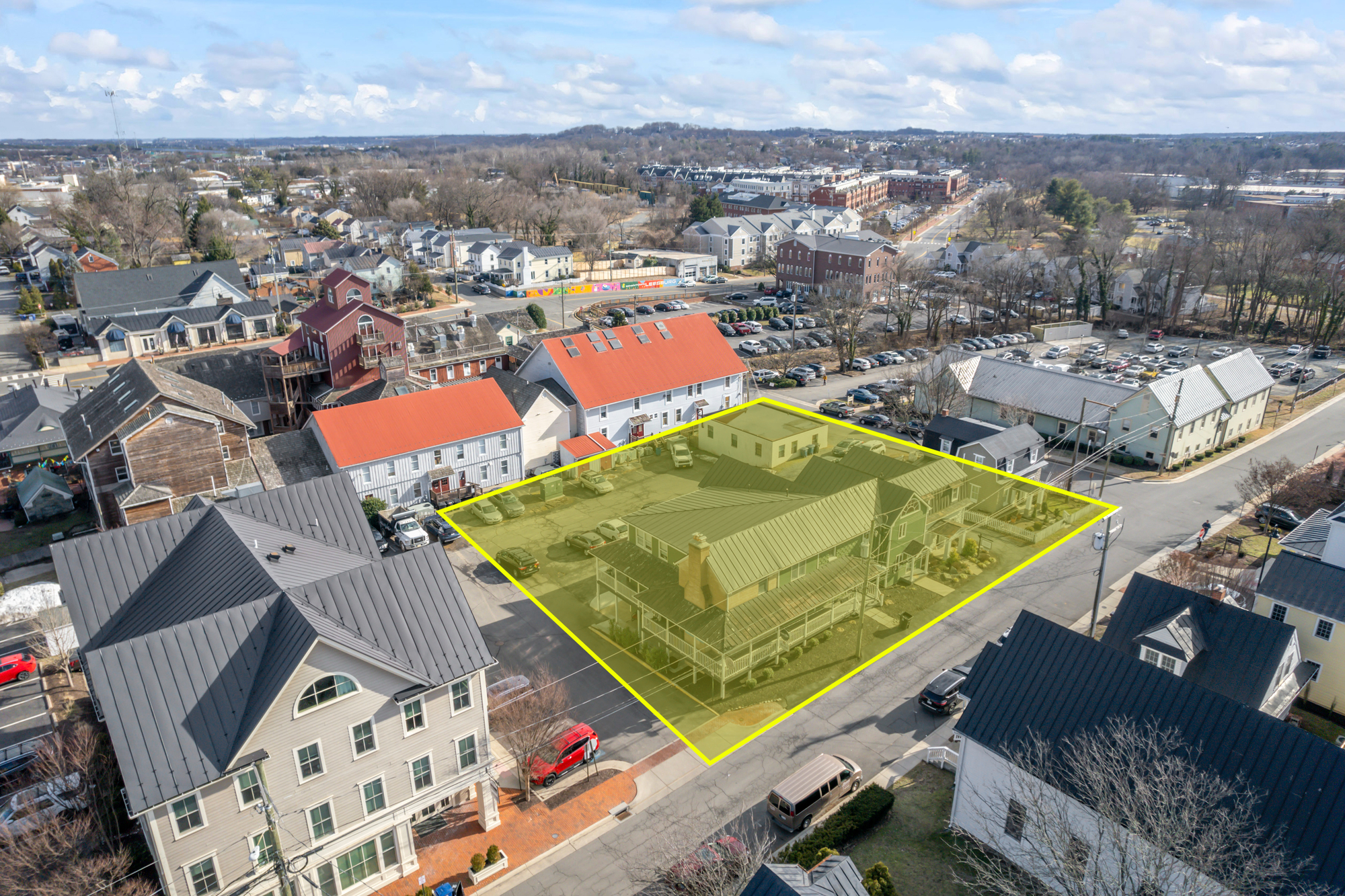 Multi-Tenant Retail Investment | Downtown Leesburg