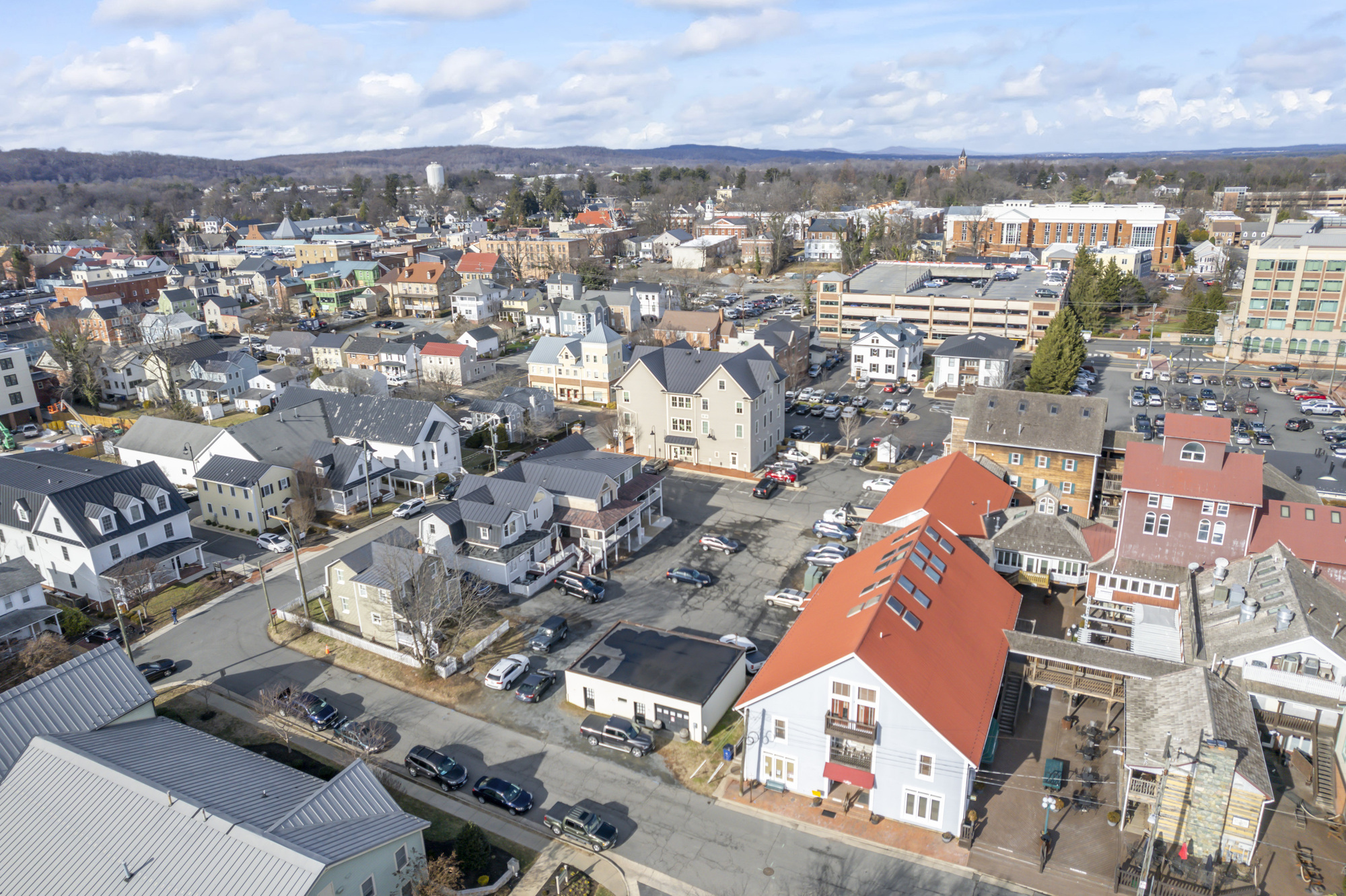 Multi-Tenant Retail Investment | Downtown Leesburg