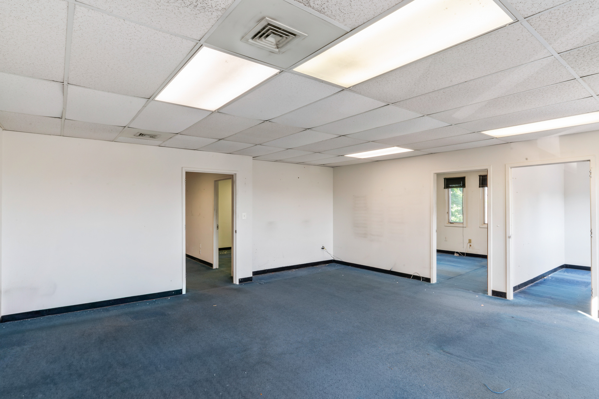 1,274 SF Office Condominium for Sale in Fairfax City